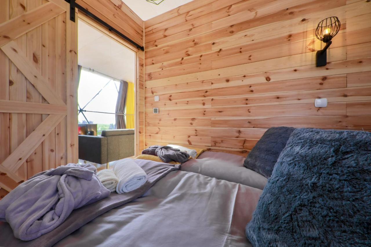 Glamping Gliczarow Klapnioki Bed & Breakfast Leśnica Екстериор снимка